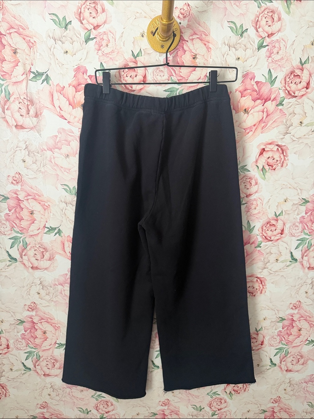 PerfectWhiteTee Amber French Terry Black Wide Leg Sweatpants size M - Picture 5 of 5